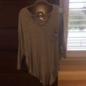 FREE PEOPLE grey flowy tee